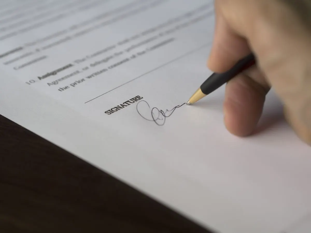 O que é SLA de atendimento no contrato com agência de tráfego pago